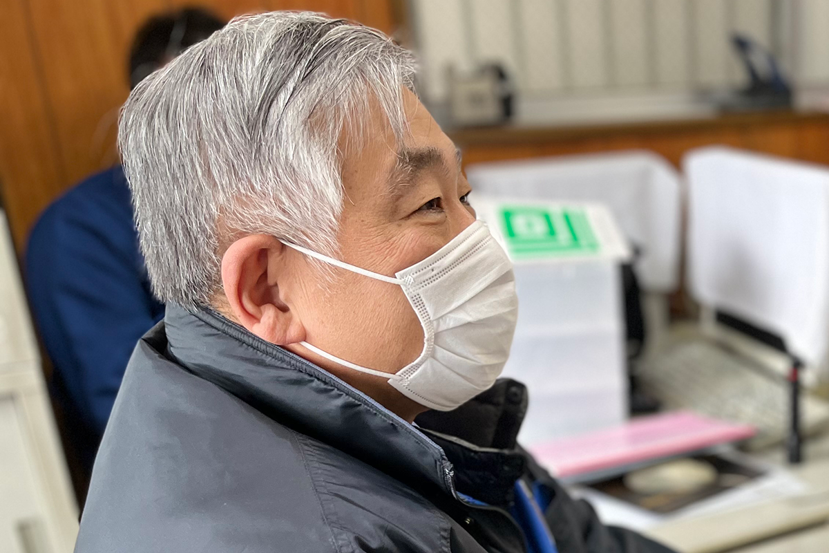 総括部長写真-3