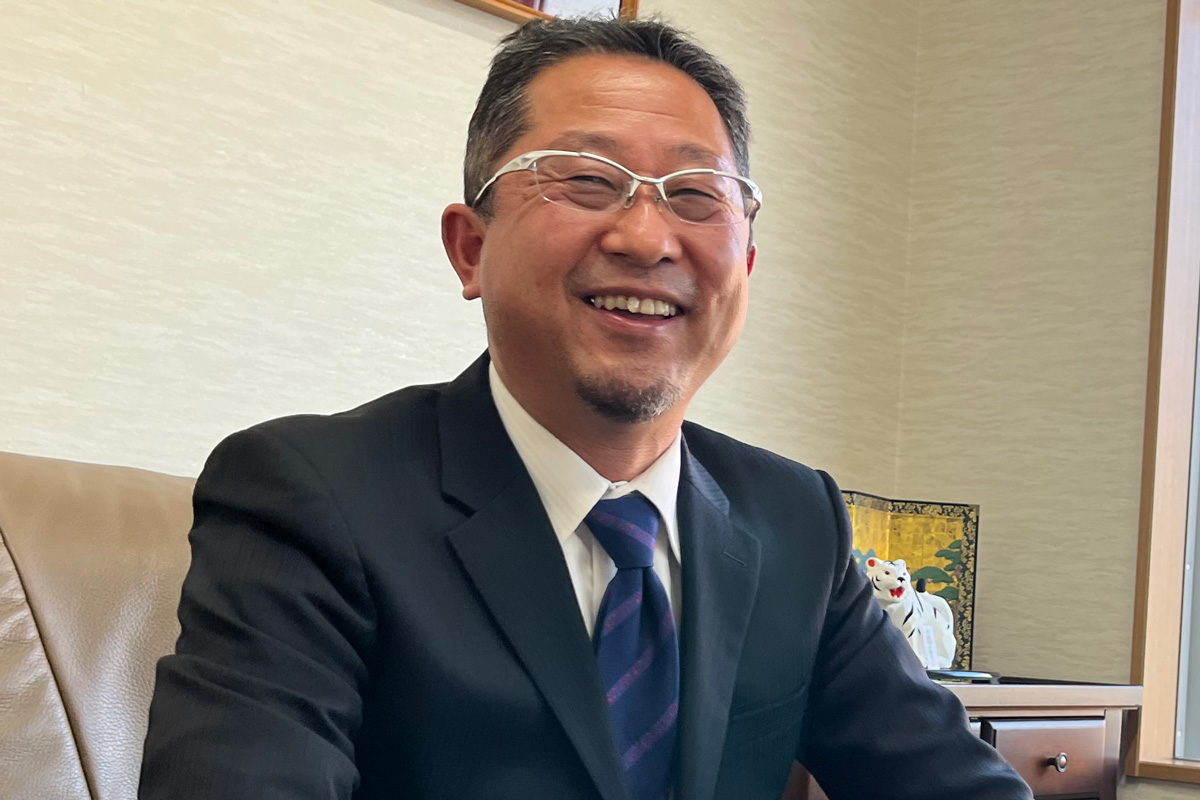 代表取締役